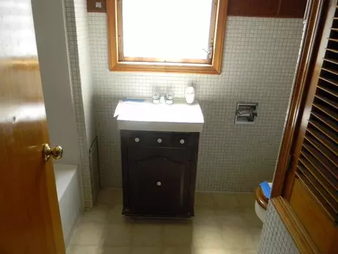 238 E Wilson St, Batavia, IL 60510 photo 12