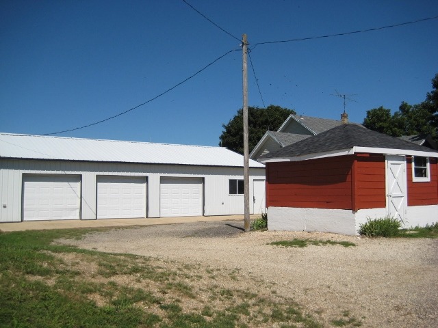 2005 Rt 23, Harvard, IL 60033 photo 18