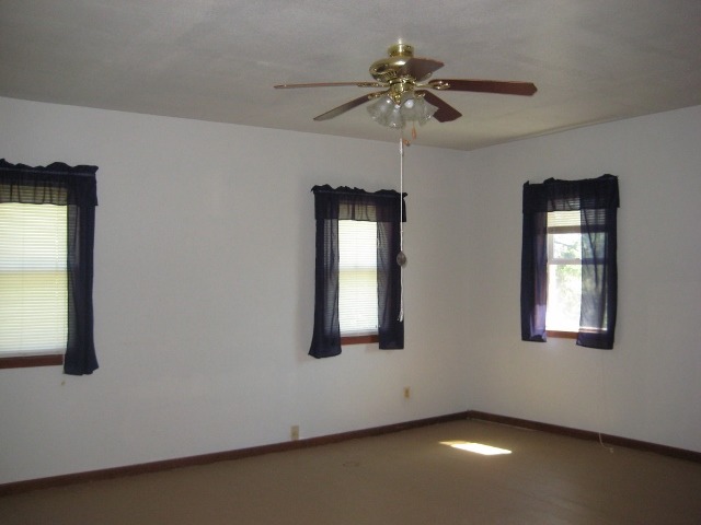 2005 Rt 23, Harvard, IL 60033 photo 13