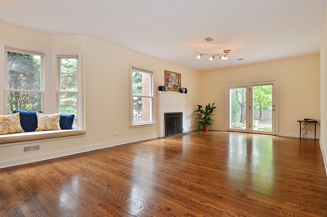 829 Lenox Rd, Glenview, IL 60025 photo 2