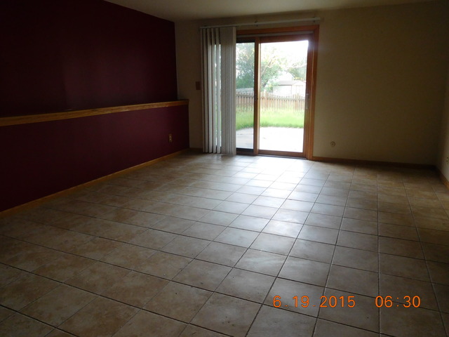 800 Grant St, Bartlett, IL 60103 photo 16