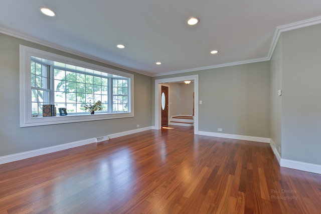12 N Maple St, Mount Prospect, IL 60056 photo 9