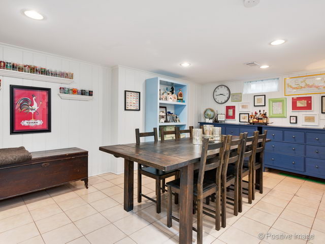 910 Shermer Rd, Glenview, IL 60025 photo 17