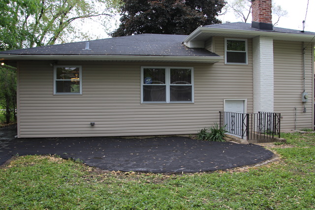 3103 Longfellow Ave, Hazel Crest, IL 60429 photo 17