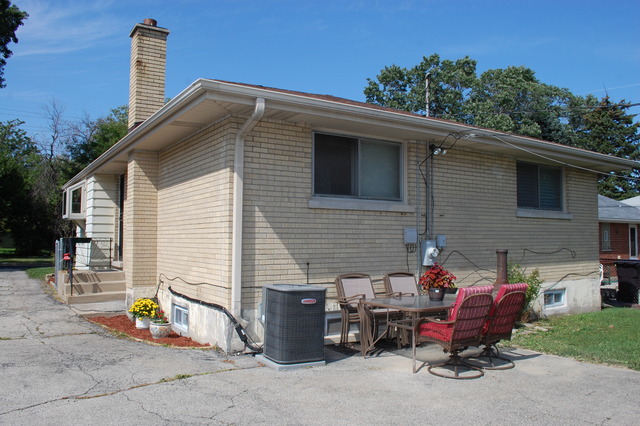 1023 Victoria Ave, Berkeley, IL 60163 photo 23