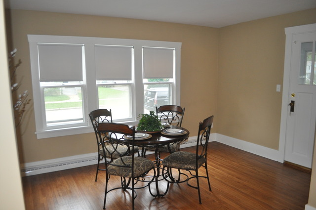 665 Algona Ave, Elgin, IL 60120 photo 7