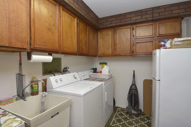 1808 E Maya Ln, Mount Prospect, IL 60056 photo 22