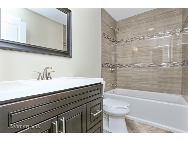 9815 Hilltop Ln, Fox River Grove, IL 60021 photo 12
