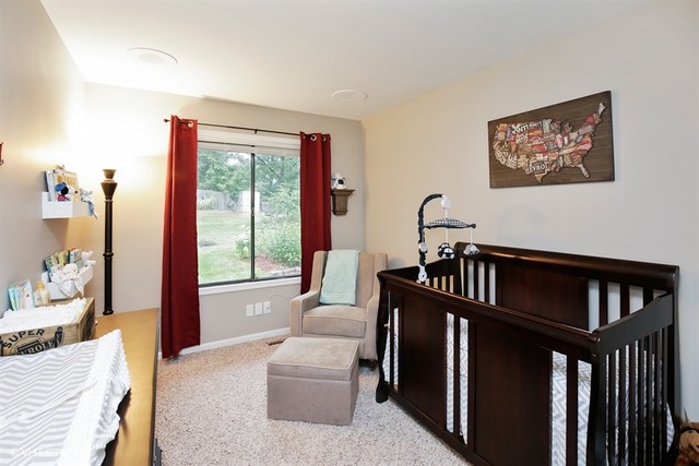 1321 Hillside Ln, Mchenry, IL 60051 photo 14