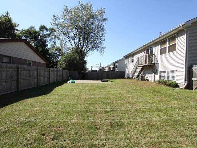 2801 Lancaster Dr, Markham, IL 60428 photo 16