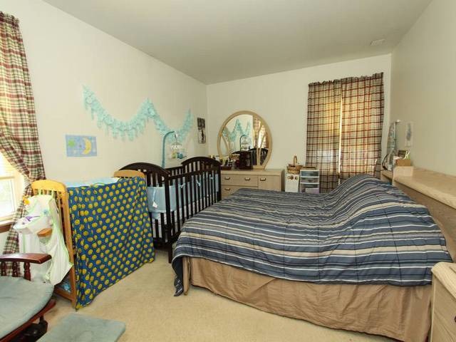 2801 Lancaster Dr, Markham, IL 60428 photo 6