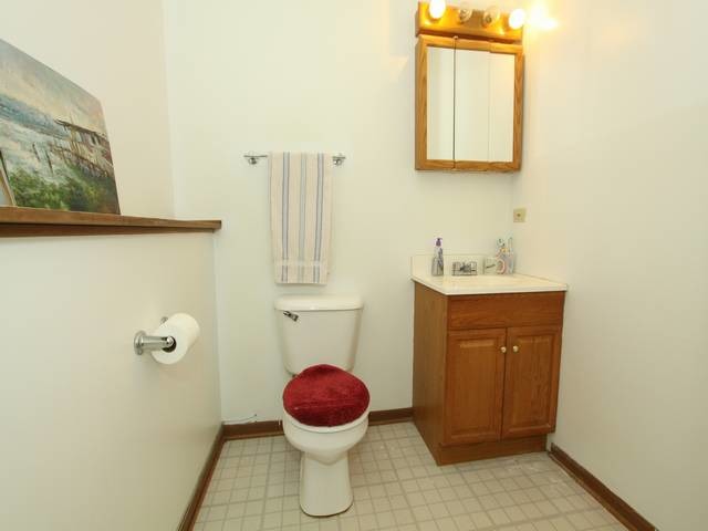 2801 Lancaster Dr, Markham, IL 60428 photo 13