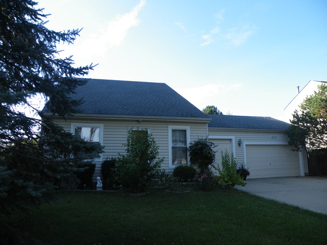 1200 Greenridge Ave, Algonquin, IL 60102 photo 1