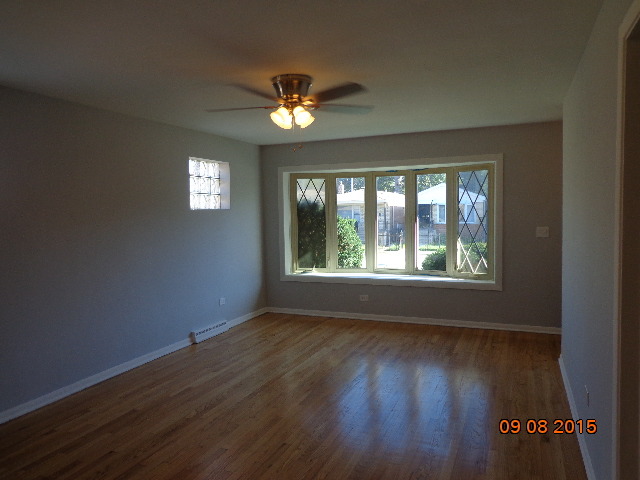62 E 87th St, Chicago, IL 60619 photo 3