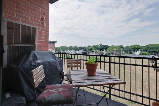 1 S Highland Ave #406, Arlington Heights, IL 60005 photo 16