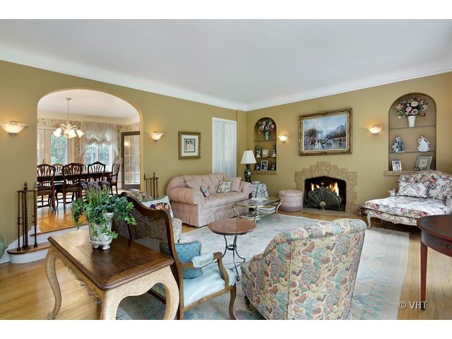 885 Elm Pl, Glencoe, IL 60022 photo 4