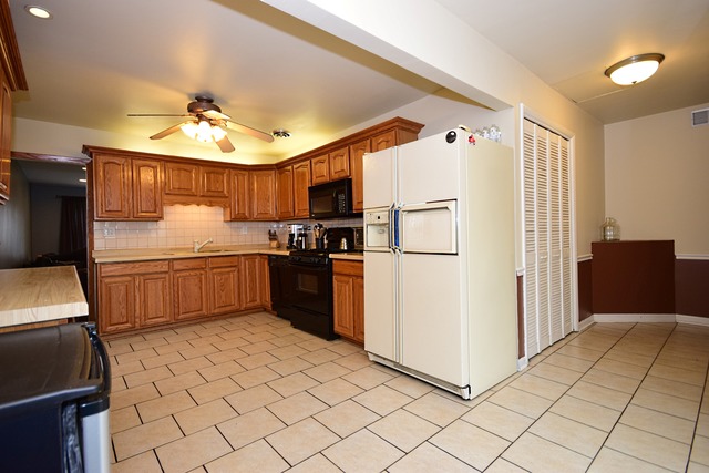 34 N Grant Dr, Addison, IL 60101 photo 6