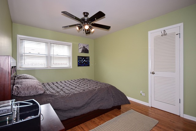 34 N Grant Dr, Addison, IL 60101 photo 10