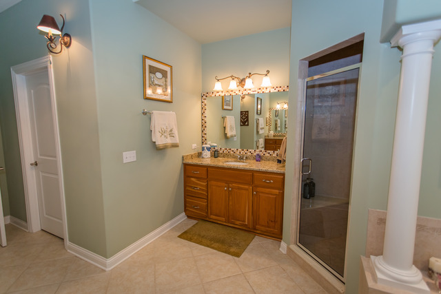 5610 Whiting Dr, Mchenry, IL 60050 photo 15