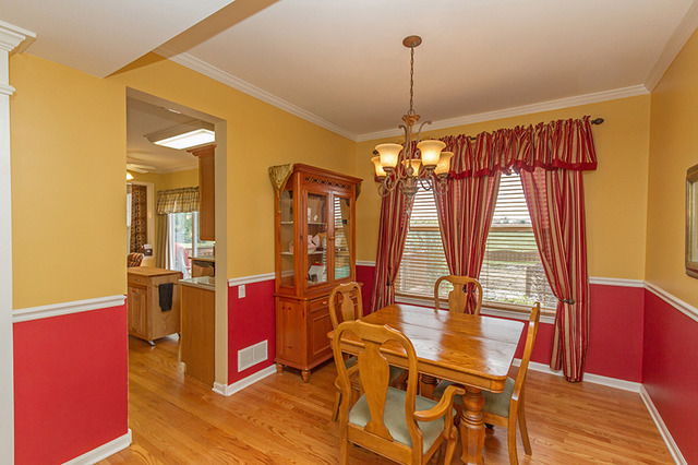 1022 Spinnaker St, Elgin, IL 60123 photo 5