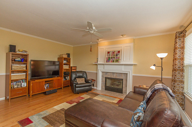 1022 Spinnaker St, Elgin, IL 60123 photo 10