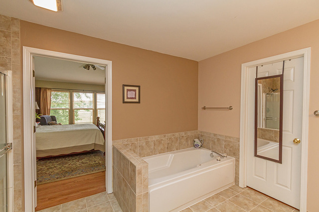 1022 Spinnaker St, Elgin, IL 60123 photo 19
