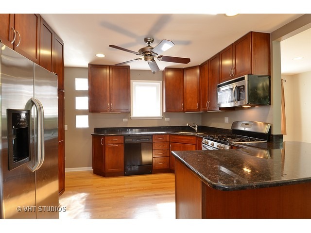 5045 W Devon Ave, Chicago, IL 60646 photo 3