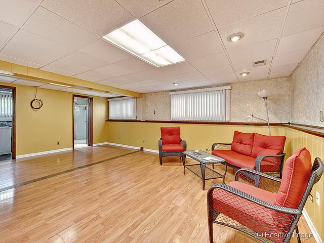 1508 Wilson Ave, Wheaton, IL 60189 photo 11