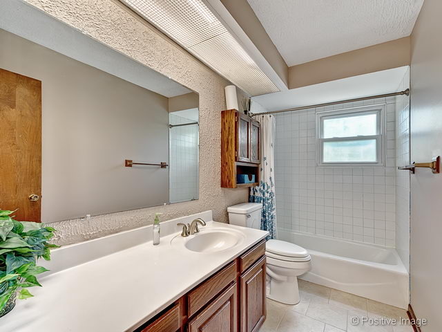 1508 Wilson Ave, Wheaton, IL 60189 photo 8