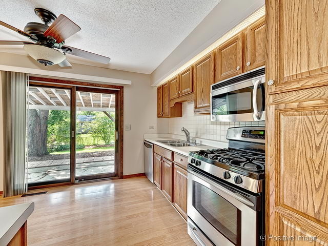 1508 Wilson Ave, Wheaton, IL 60189 photo 2