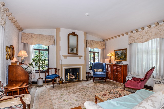 9427 S Pleasant Ave, Chicago, IL 60643 photo 4