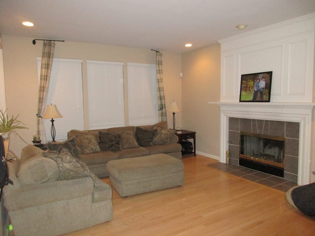 1750 Delta Dr, Aurora, IL 60503 photo 3