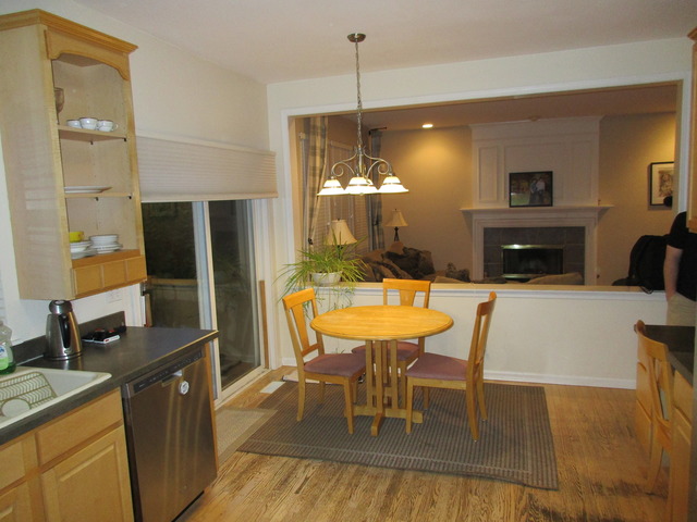 1750 Delta Dr, Aurora, IL 60503 photo 2