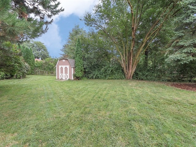 1692 Sheffield Dr, Elgin, IL 60123 photo 24