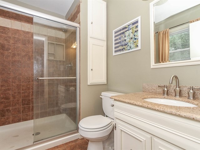 1692 Sheffield Dr, Elgin, IL 60123 photo 15