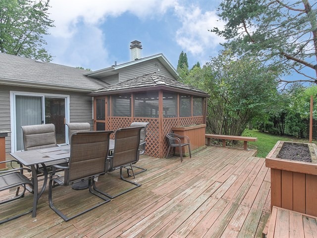 1692 Sheffield Dr, Elgin, IL 60123 photo 23