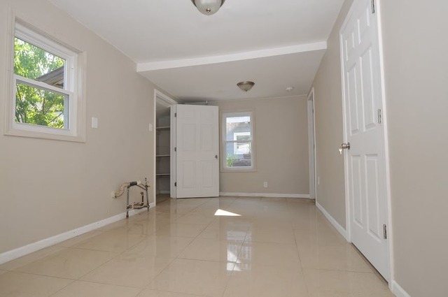 3811 S Spaulding Ave, Chicago, IL 60632 photo 5