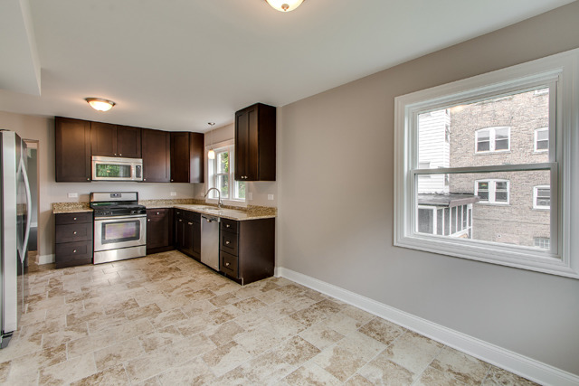 11618 S Artesian Ave, Chicago, IL 60655 photo 17
