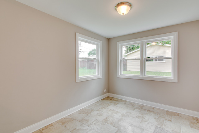 11618 S Artesian Ave, Chicago, IL 60655 photo 10