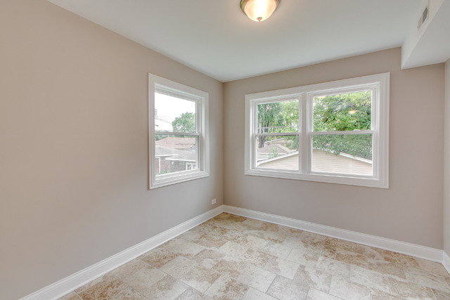 11618 S Artesian Ave, Chicago, IL 60655 photo 16