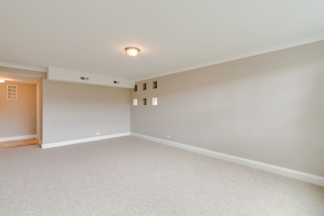 11618 S Artesian Ave, Chicago, IL 60655 photo 2