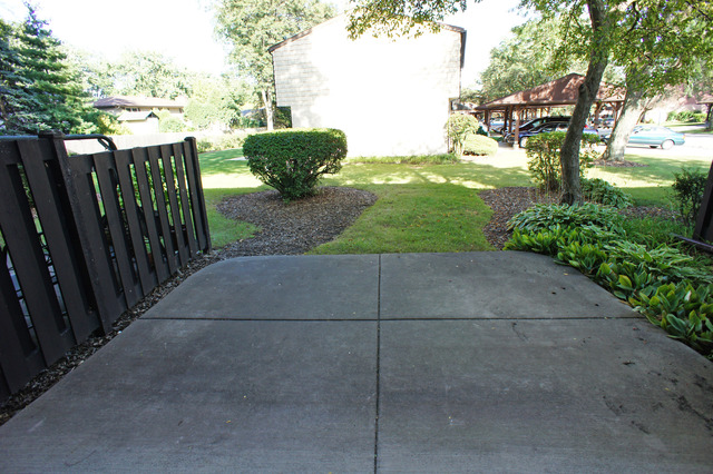 417 Buffalo Trl, Wheeling, IL 60090 photo 23