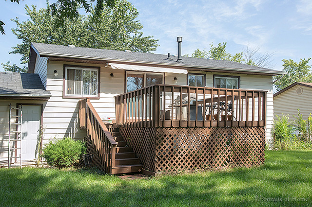 847 Beech Dr, Bolingbrook, IL 60440 photo 2