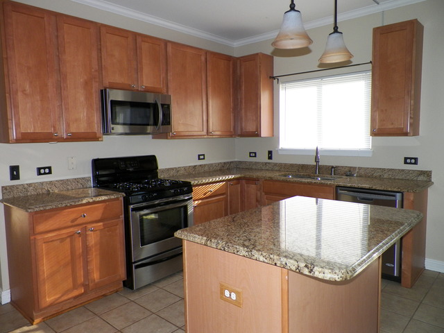2014 Caton Ridge Dr, Plainfield, IL 60586 photo 8