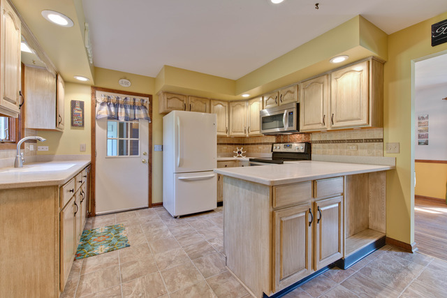 434 High Rd, Cary, IL 60013 photo 4