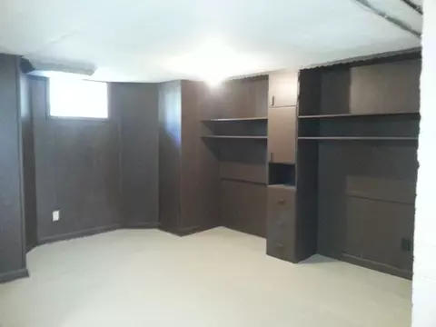 523 Oak Ave, Aurora, IL 60506 photo 18
