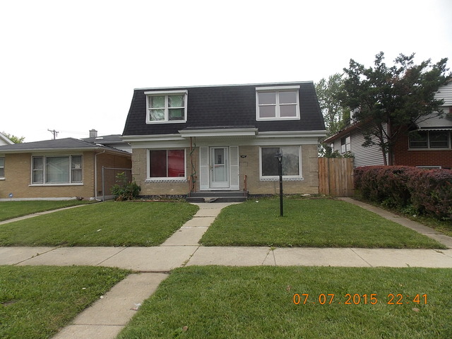 15918 Vine Ave, Harvey, IL 60426 photo 1