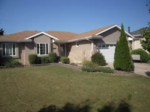 6511 Bazz Dr, Plainfield, IL 60586 photo 1