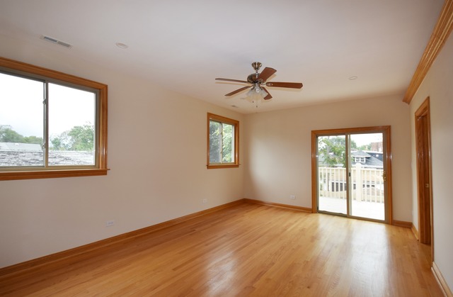 7749 S Cregier Ave, Chicago, IL 60649 photo 12