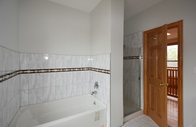 7749 S Cregier Ave, Chicago, IL 60649 photo 19